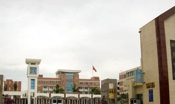 泉州这13所中学的人气美食哪个是你不想毕业的理由