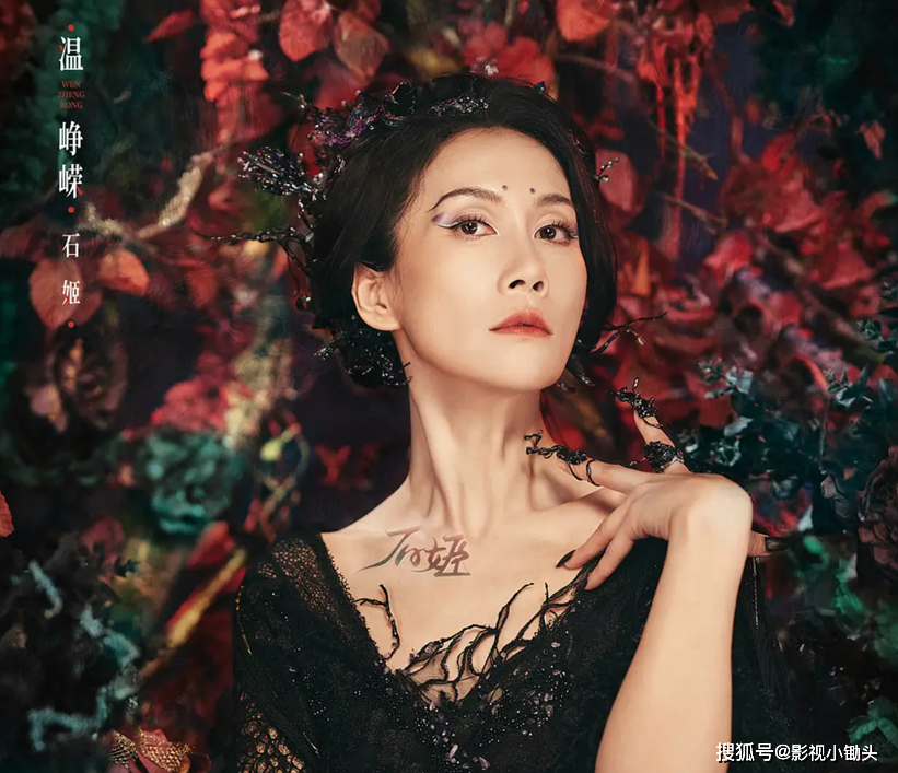 月红篇》预约人数破400万,揭露最新海报,期待播出_代表作_涂山_杨幂