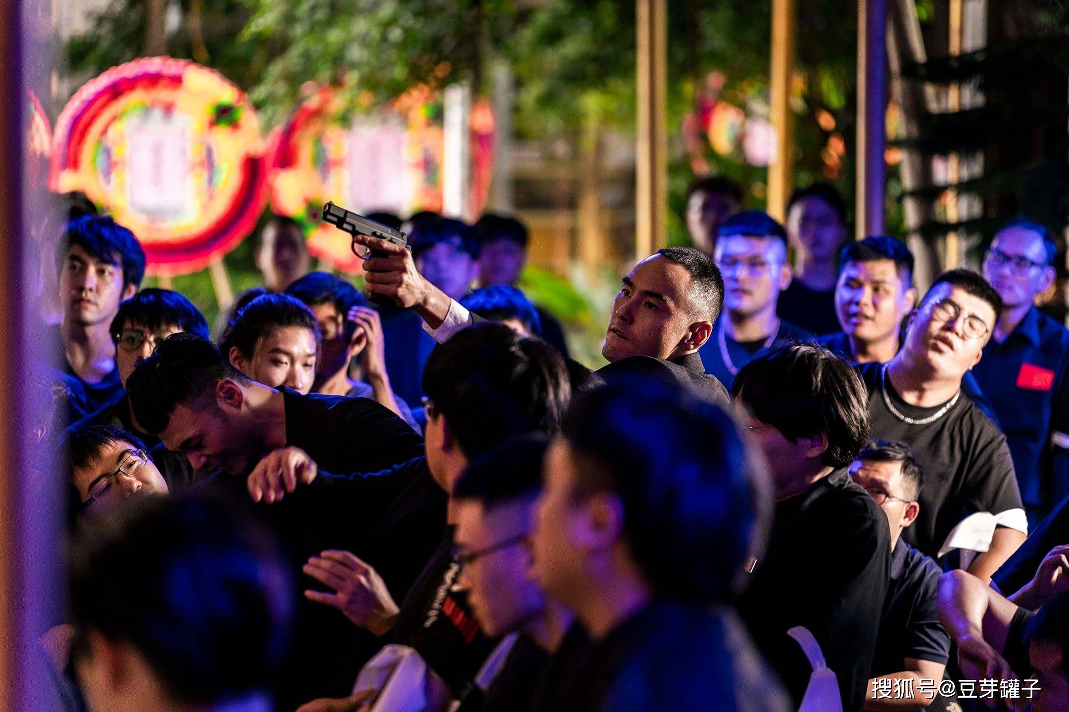 《周处除三害》:台湾极恶电影,阮经天颠「疯」之作,影迷热捧_陈桂林