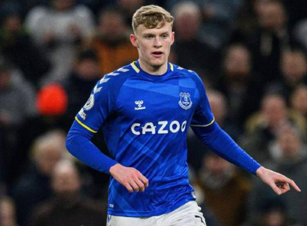 21岁英超中后卫布兰斯韦特身价飙升至8500万欧元