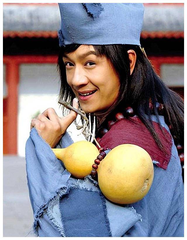 花心男星陈浩民娶湖南名模携妻4子四处漂泊