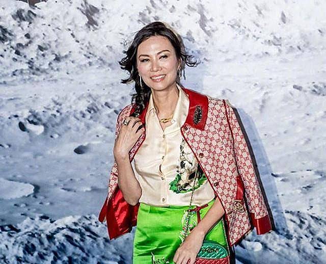 默多克离婚导火索:邓文迪约布莱尔过夜,邮件错发给其他人