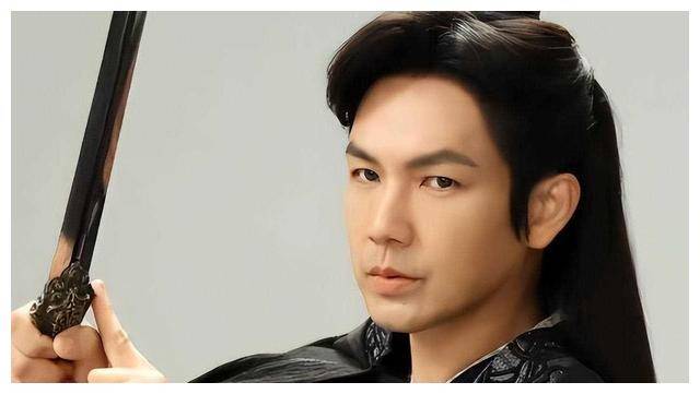 钟汉良49岁演肖战32岁父亲 再现装嫩演员风采!_角色_观众_年龄