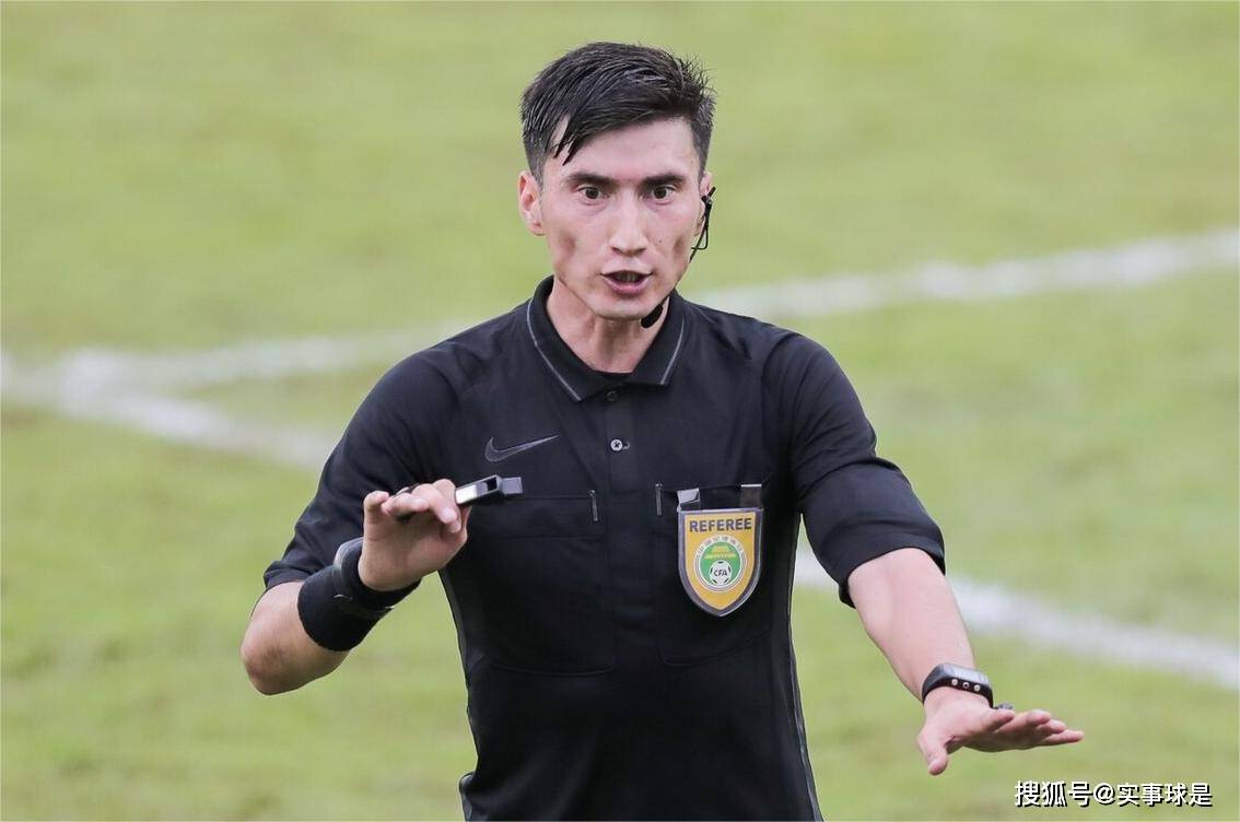 原创马宁主哨京鲁对决麦麦提江唯一连续执法王迪吹海牛迎战亚泰