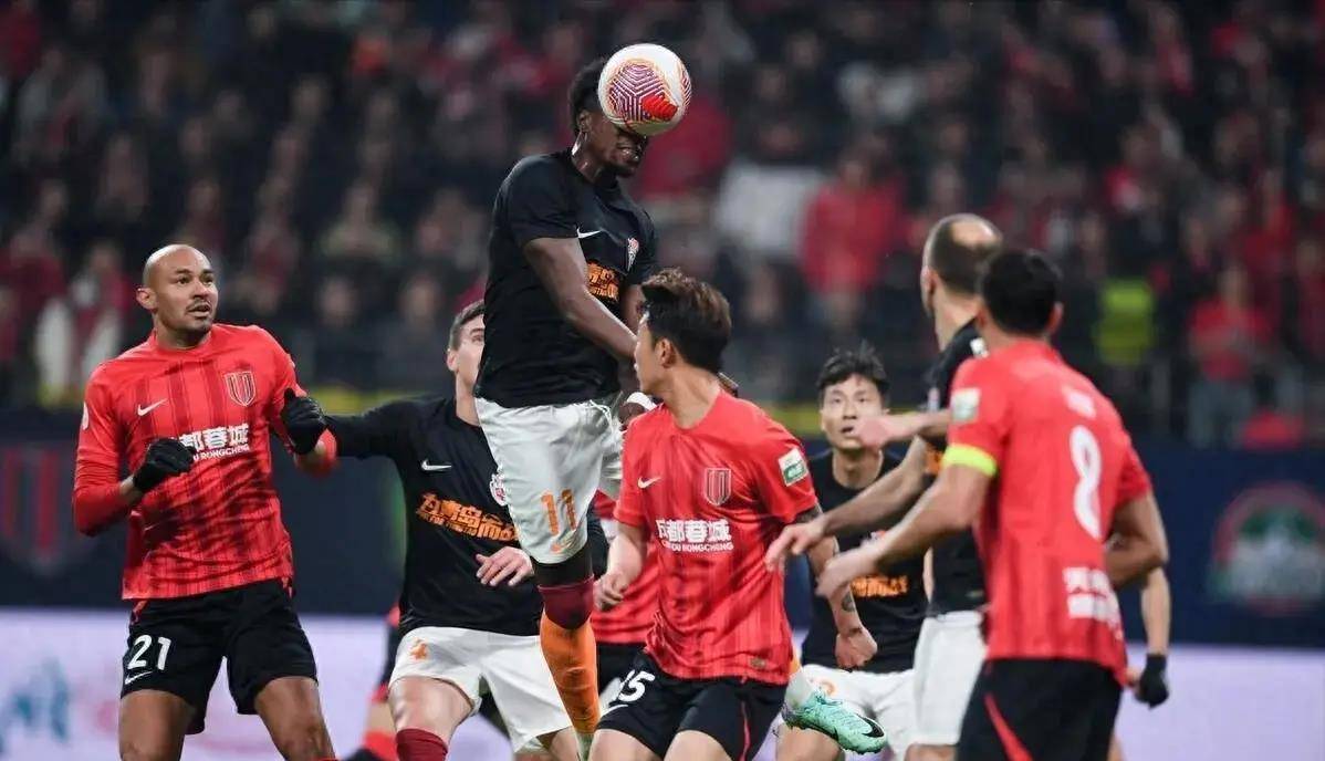 原创中超联赛成都蓉城20青岛海牛迎来开门红