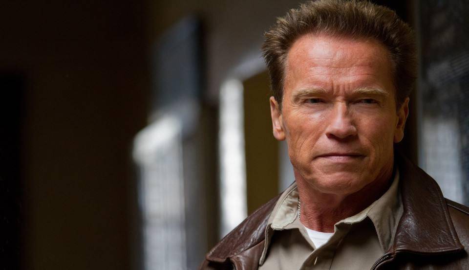 原创玩健身拍电影当州长好莱坞巨星阿诺一生都活得很精彩