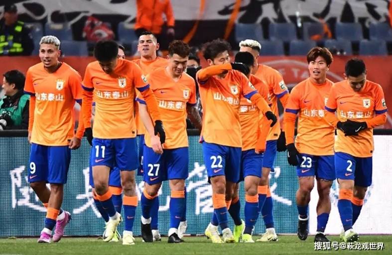 错,拿球很稳,脚下有活,能组织,能传球,那个2021赛季球队第二射手回归