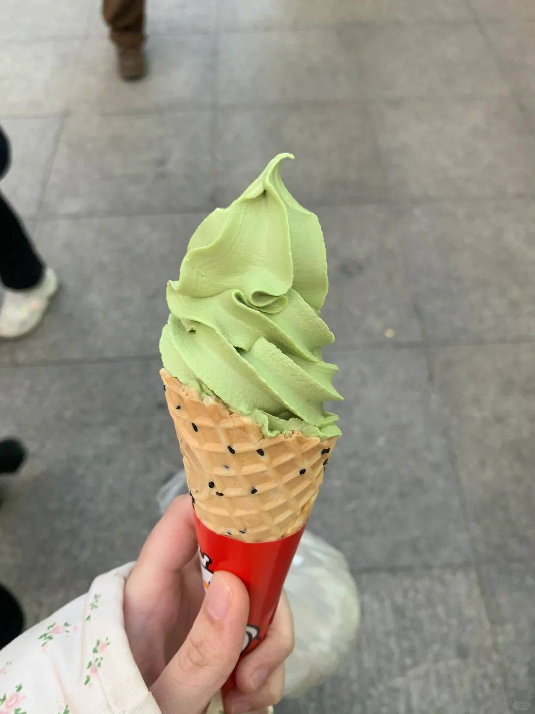 回味经典,蜜雪冰城抹茶冰淇淋的美好记忆