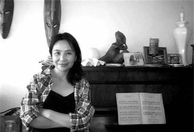 她不阻止,反倒建议接来一起生活_顾城_谢烨_李英