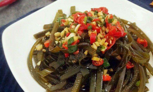 原创凉拌海带丝有腥味大厨这6味缺一不可10人9个都做错了