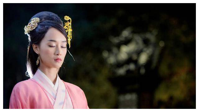 原创蓝盈莹中国内地女演员才华横溢蓝盈莹备受瞩目照耀舞台银幕