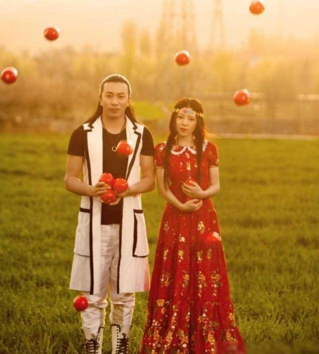 "草根组合"安与骑兵:从巅峰到落寞只用3年,成了夫妻没了事业_李玉琢