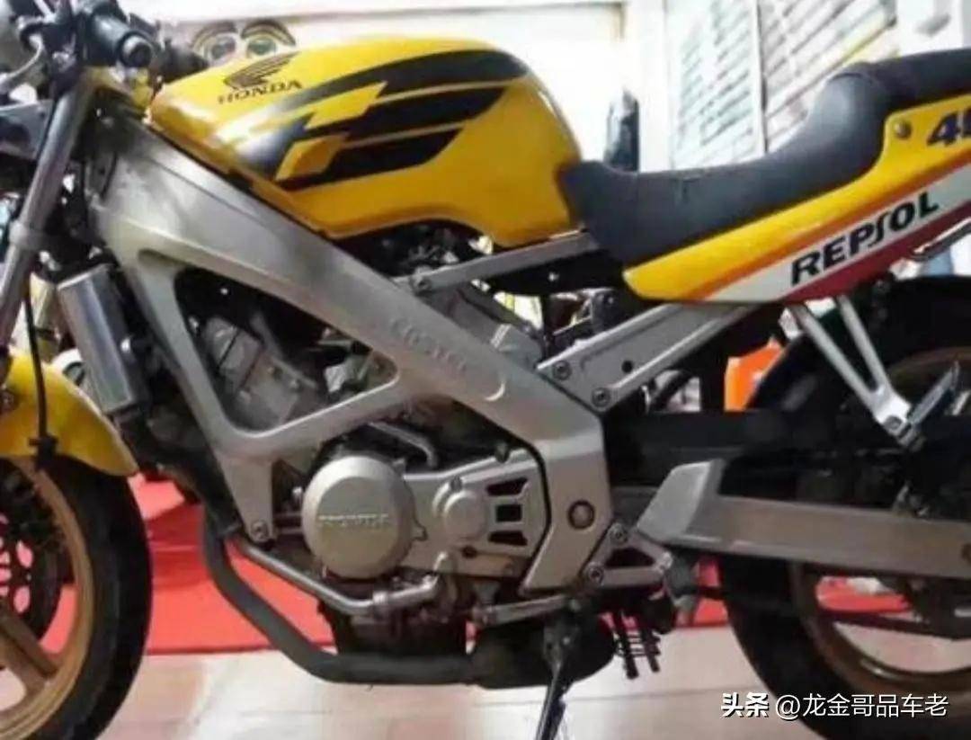 号称骑不坏的"不死街车",本田vt250小蚂蚁_搜狐汽车_搜狐网