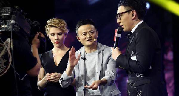 原创马云的父亲马来法不沾富豪儿子的光一家人各有各的事业