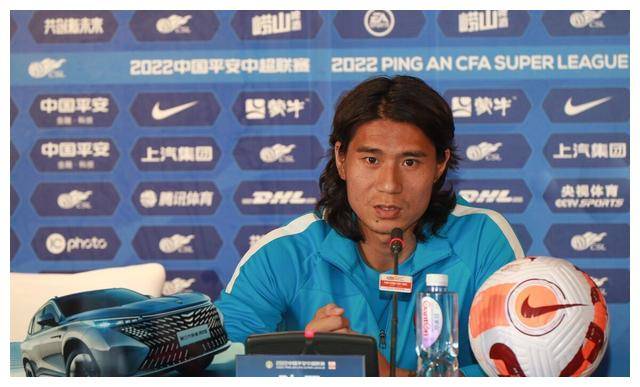 赵宇豪,回归家乡,点燃中甲云南玉昆新生机_足球_比赛_球迷