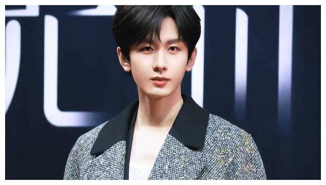 原创白皮书盛典黄晓明成毅和魏大勋照妖镜下的微变遗憾