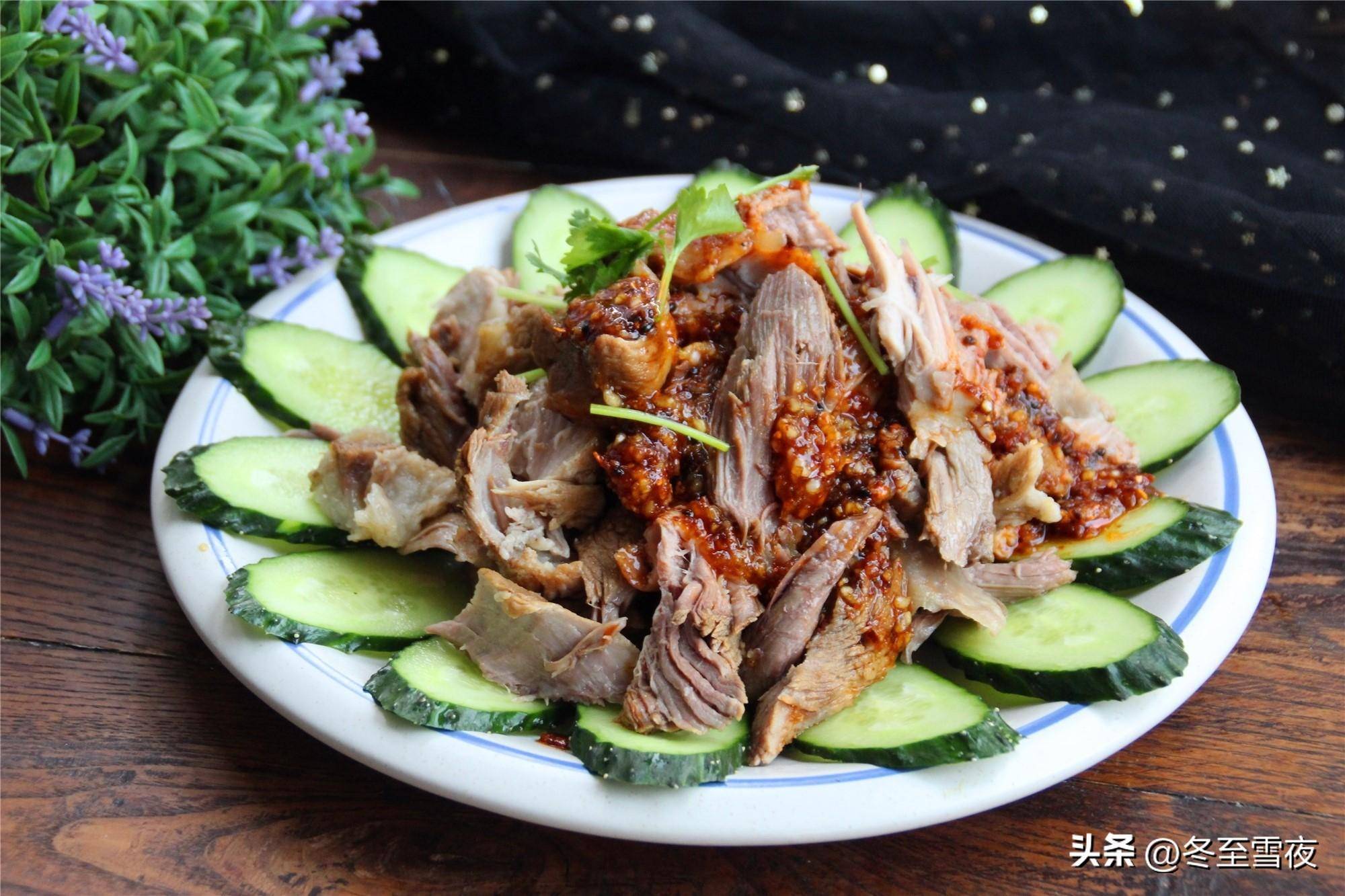 分享10道下酒"硬菜",有荤有素,喝酒不愁没菜了_猪爪_骨头_大蒜