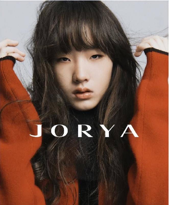 小女儿许曦恩,继承了小s的幽默感,小小年纪鬼马精灵,搞笑天赋极佳.