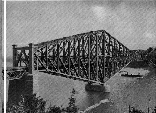 当时的库帕年轻气盛,总是认为自己的设计是完美的,完全没有把合作伙伴