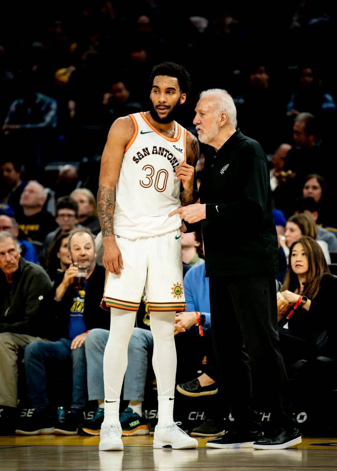 原创没有文班没有瓦塞尔没事我们请到了库里