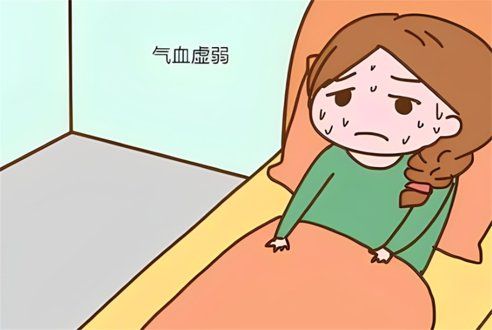 新妈妈在产后身体比较虚弱,气血不足,容易感到寒冷