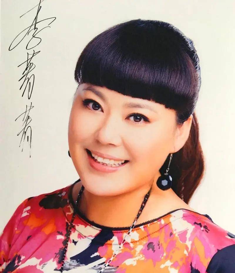 原创54岁李菁菁三婚三离老公比她小患乳腺癌后与女儿相依为命