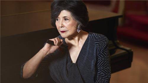 在裘丽琳的子女中,三女儿周采芹的经历最为瞩目.