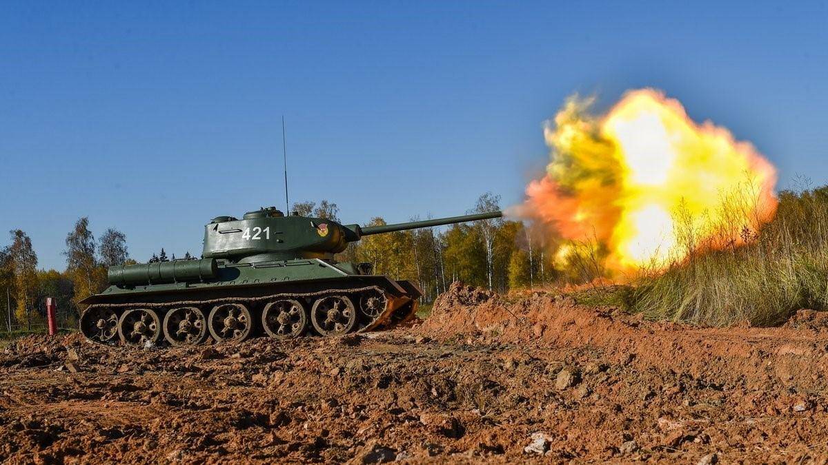 原创已有3辆美制m1a1被毁吹上天的欧美坦克怎么总是不堪一击