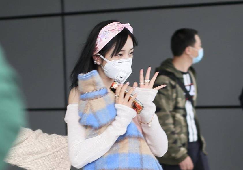 原创有种时尚叫腰间打结看到吴宣仪露腰的那一刻网友我爱了