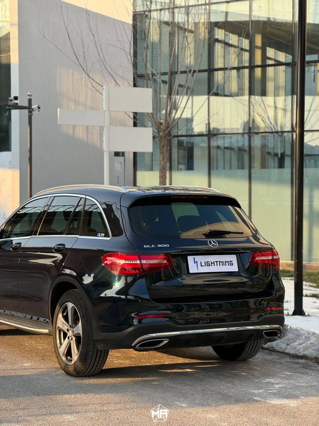 奔驰glc矩阵改色膜松石绿,亮中散发耀眼宝石光芒_搜狐汽车_搜狐网