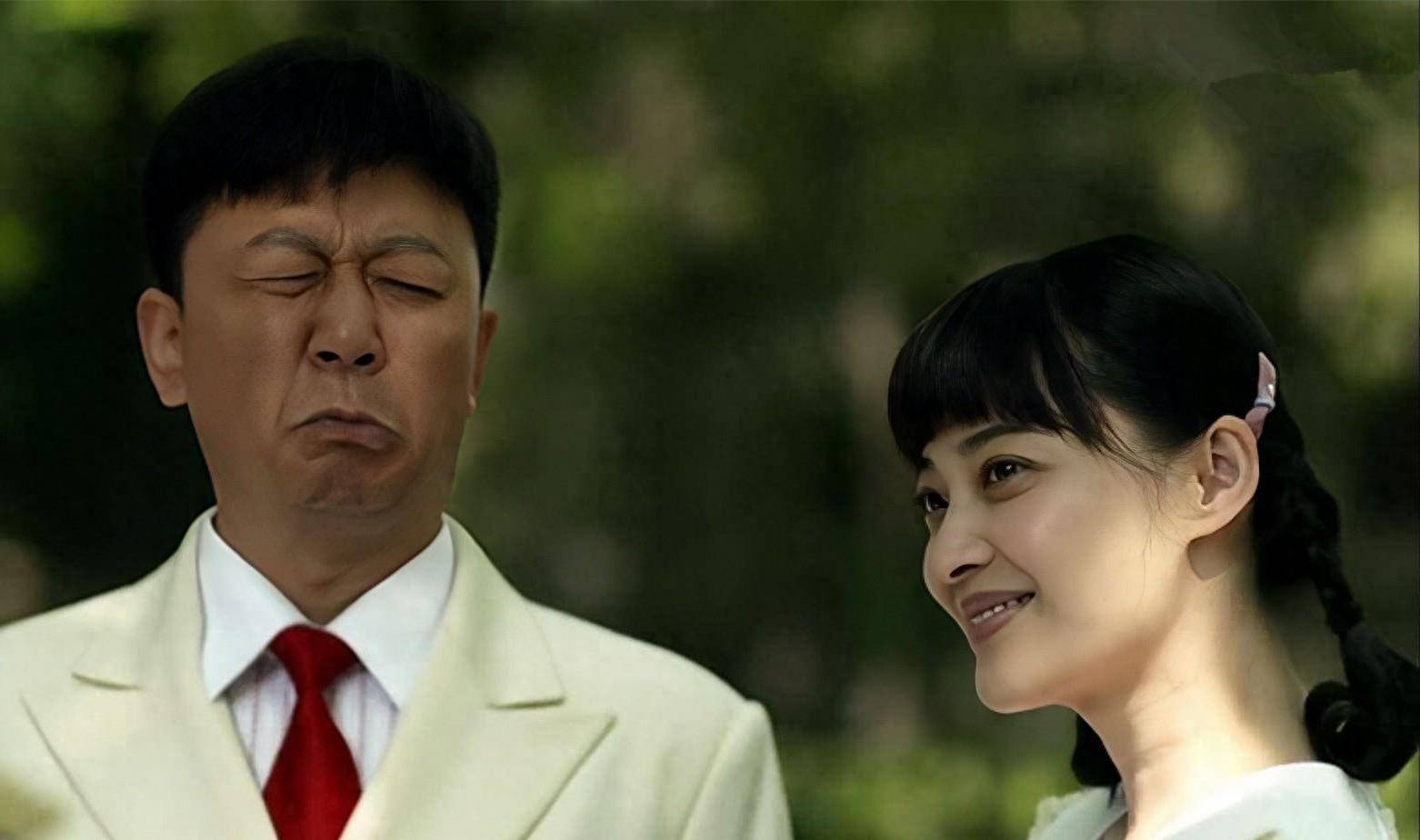 江德华(刘琳饰)的角色扮演极富挑战性,她在采访中提到江德华是一个"让