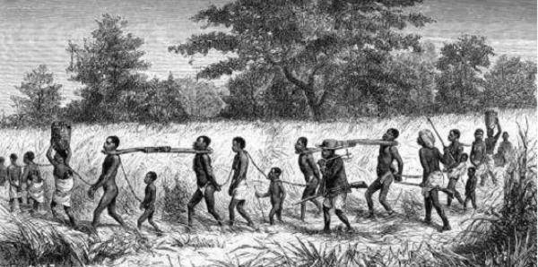 南非女子因身材奇特,被白人骗到欧洲展览,192年后终于被安葬_萨拉