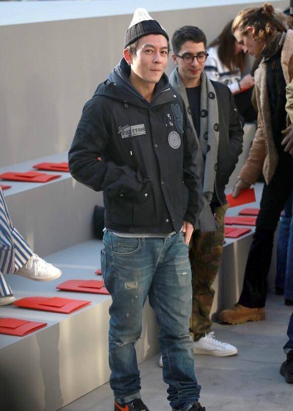 43岁陈冠希为女儿庆生被吐槽像本山大叔7岁alaia又潮又有气质