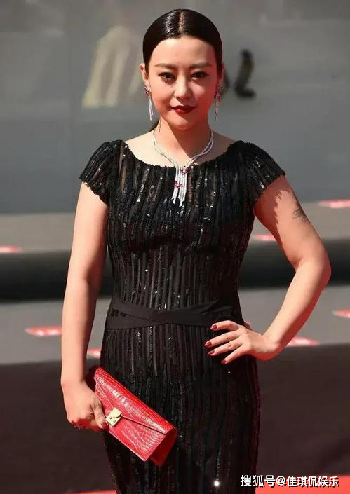 原创不要看如今的郝蕾不修边幅当年的她漂亮到高圆圆都被比下去了