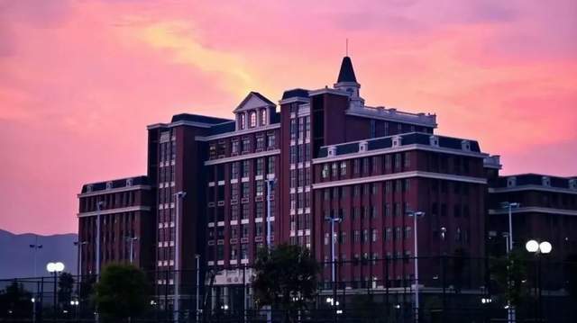 省控线公布填报代码13928广州华立科技职业学院过线均可填报