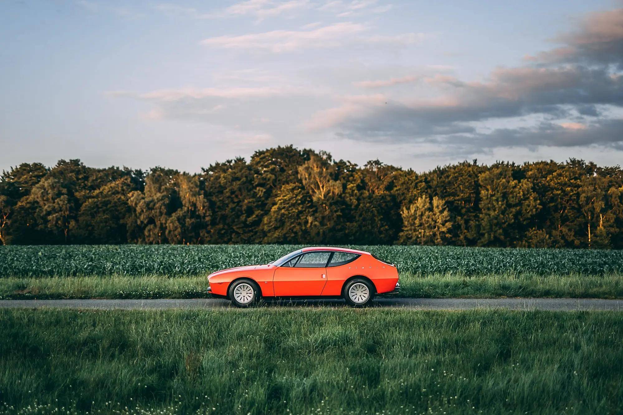 蓝旗亚flavia super sport 是孤品也是汽车艺术品_搜狐汽车_搜狐网