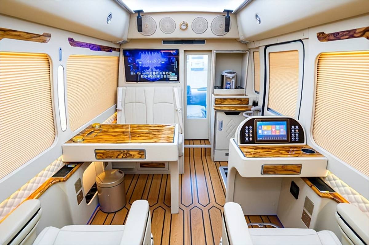 湾流款丰田考斯特房车7座价格内饰豪华配置_搜狐汽车_搜狐网