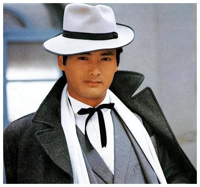 周润发69岁丁克一生传奇现如今他的结局来了