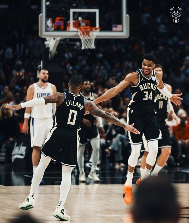 原创nba雄鹿队双星破局字母哥和利拉德当选最佳表现球员