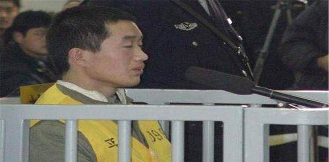 当年,河南农民发明"智能木马"杀害17人,因一句话放过第18人_黄勇_张雷