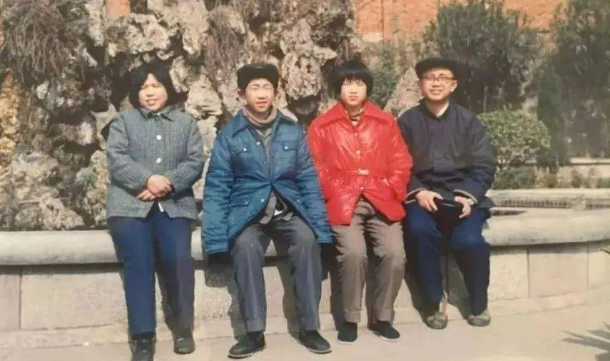 原创他是两弹一星功勋为国鞠躬尽瘁为了生病的妻儿83岁不敢老去