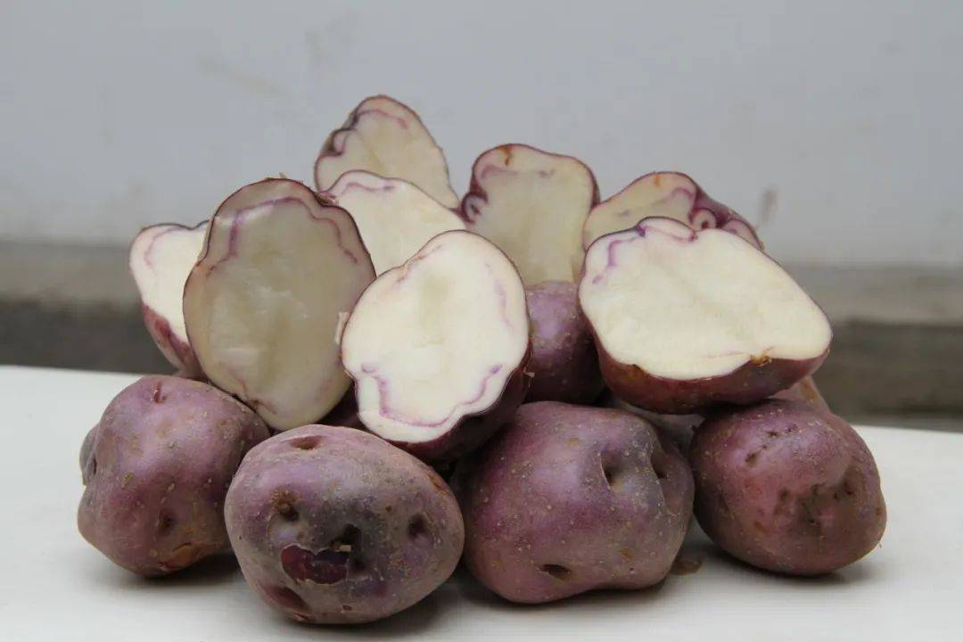 香辣的布拖洋芋.