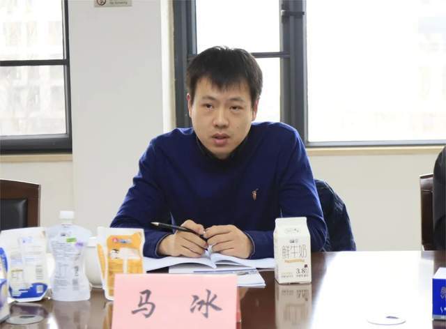 河南省发改委价调处副处长马冰一行莅临花花牛乳业集团参观调研