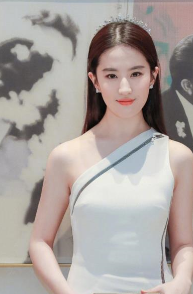 原创天生的美人坯子纯素颜就已经非常令人着迷的三大星座