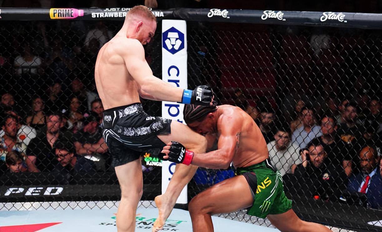 原创宋亚东点数告负奥马利成功卫冕ufc雏量级金腰带