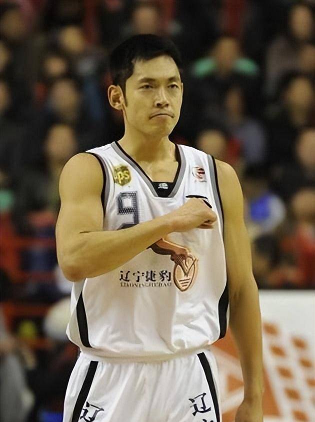 为什么说张庆鹏才是中国男篮主教练最佳人选?