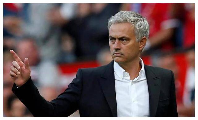 拜仁终定新教练穆里尼奥接替图赫尔卸任