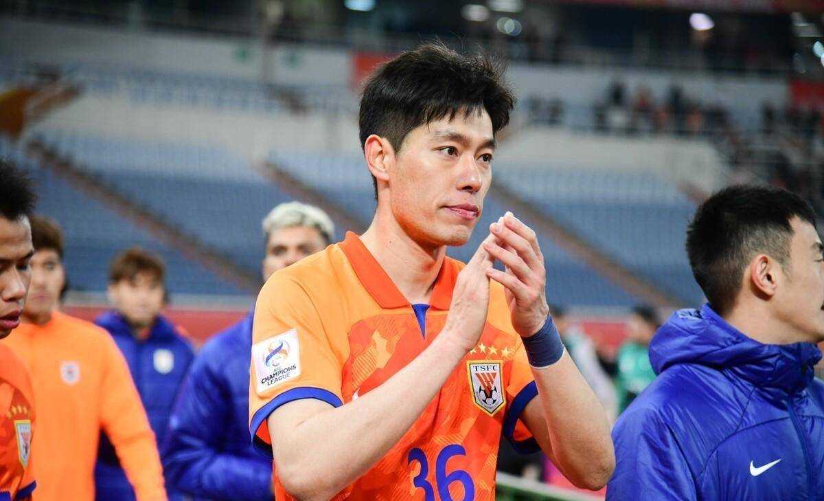 使用乱拳打死老师傅的战术就行了_毕津浩_帕托_进球