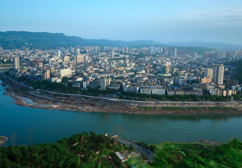 原创四川最奇特的大楼曾入选十大丑陋建筑却成当地地标