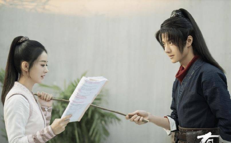 原创有翡主演人气高配角阵容更豪华塑造的角色都太令人眼熟